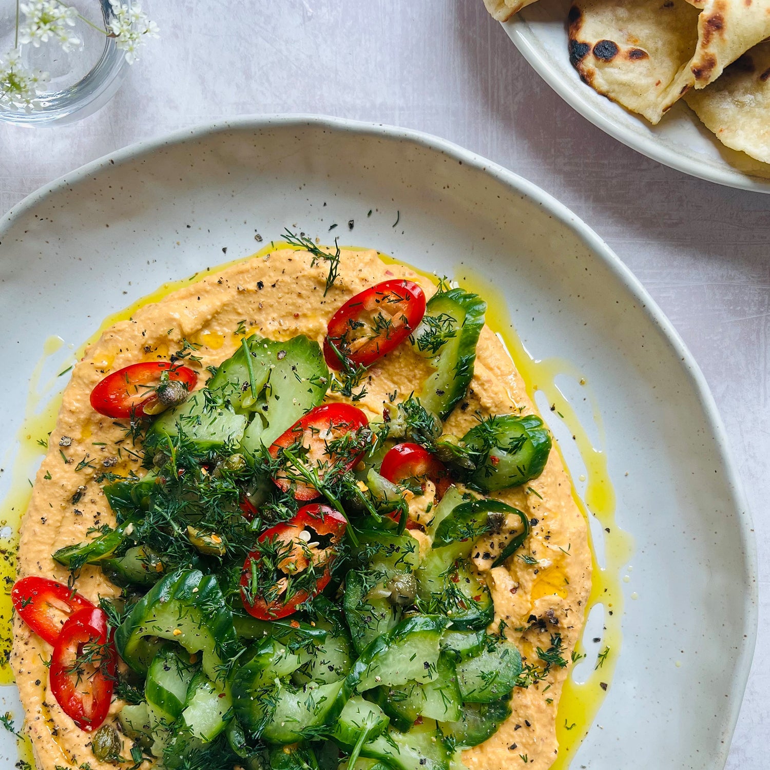 Harissa Hummus, Pickled Cucumber | Joseph Joseph UK