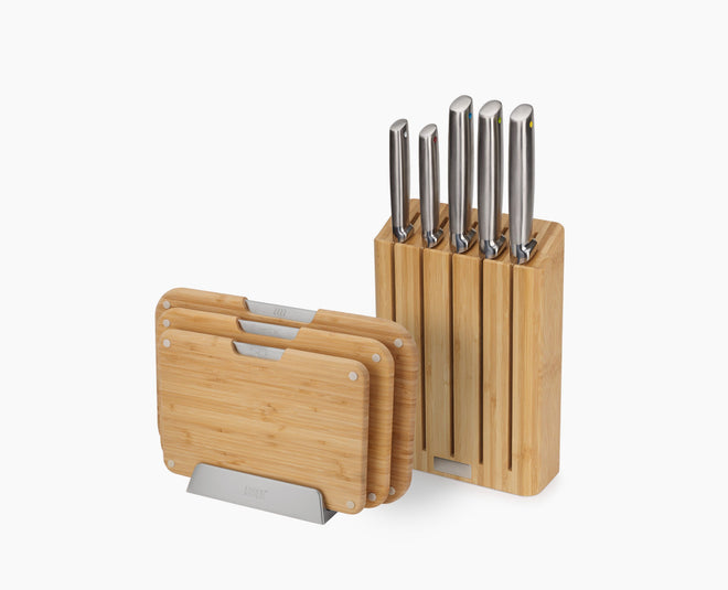 2-piece Bamboo Chopping Board &amp; Knives Set - Image 1