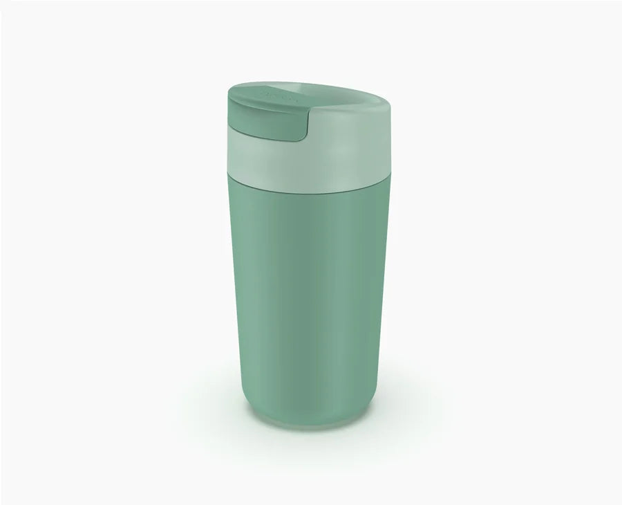 Sipp™ Travel Mug with Hygienic Lid - Green | Joseph Joseph